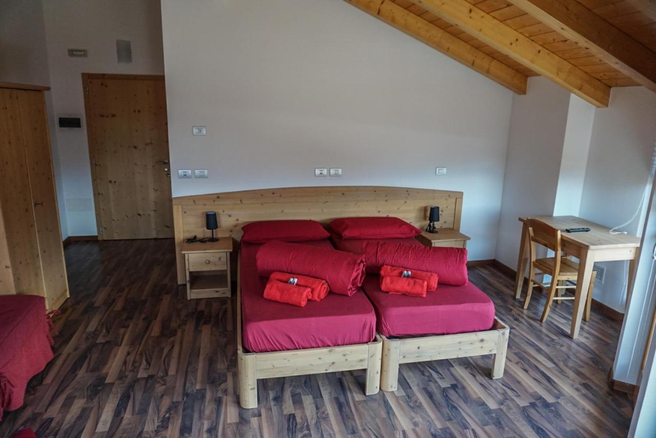 Agritur Fiore フォンド エクステリア 写真